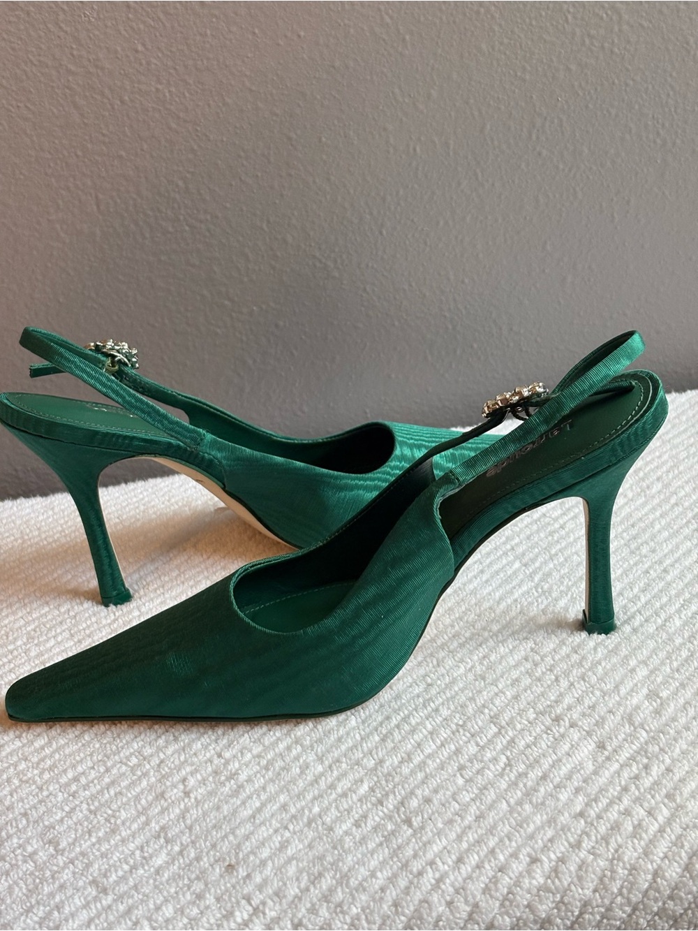 Larroude Carine Emerald Green Slingback Pumps with Crystal Buckle Size 6 New - Picture 3 of 7